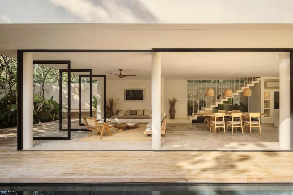 Casa Areca, Awarded Architectural Villa Located In A Secured Gated Community, With Concierge Services Тулум Екстер'єр фото